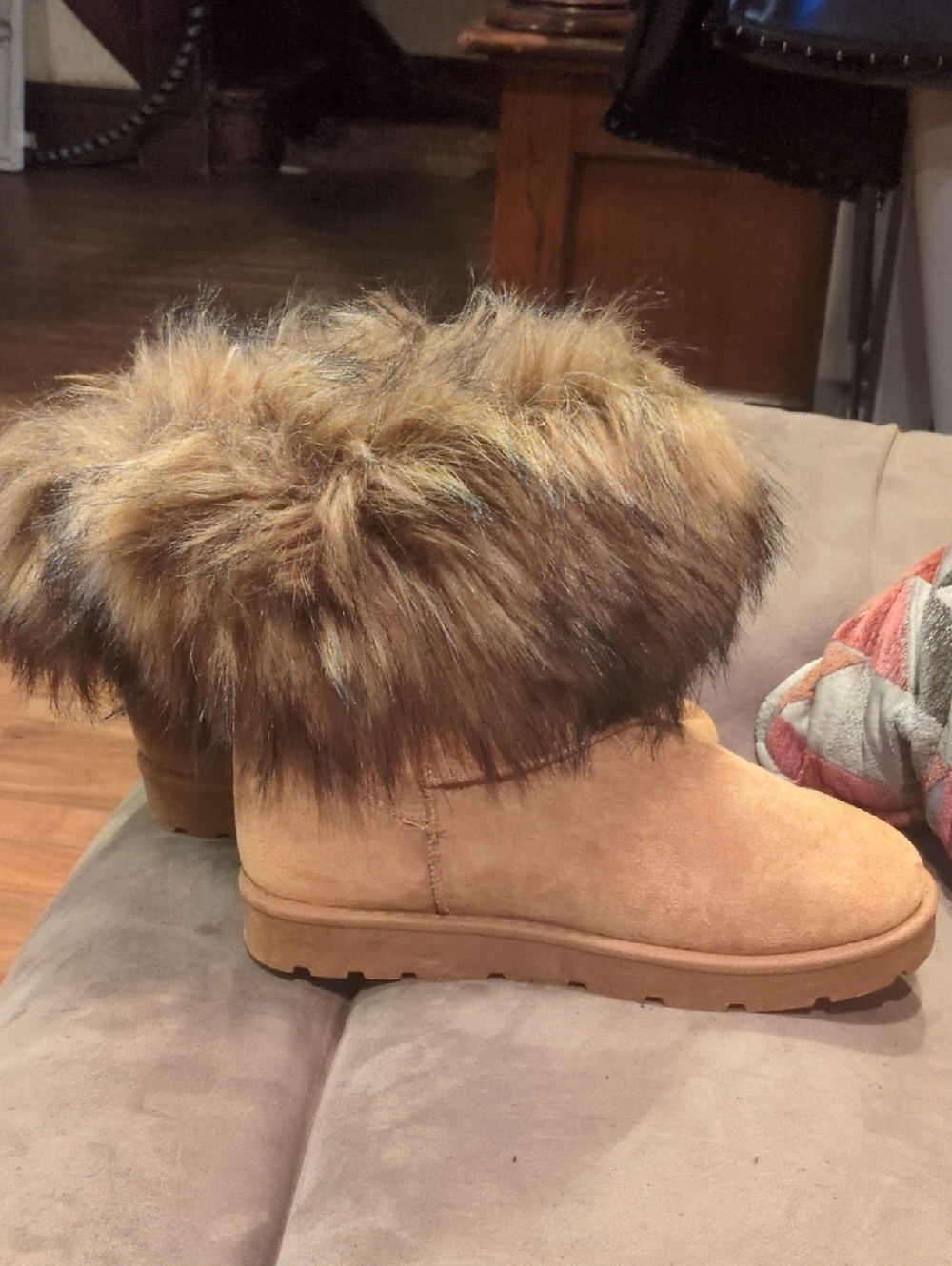 Rouge Faux Fur Trim Suede Boot - Tan Size 10